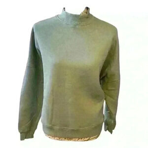 MOD REF Crewneck Sweatshirt! Green 💚 The Perfect Cozy Fit
